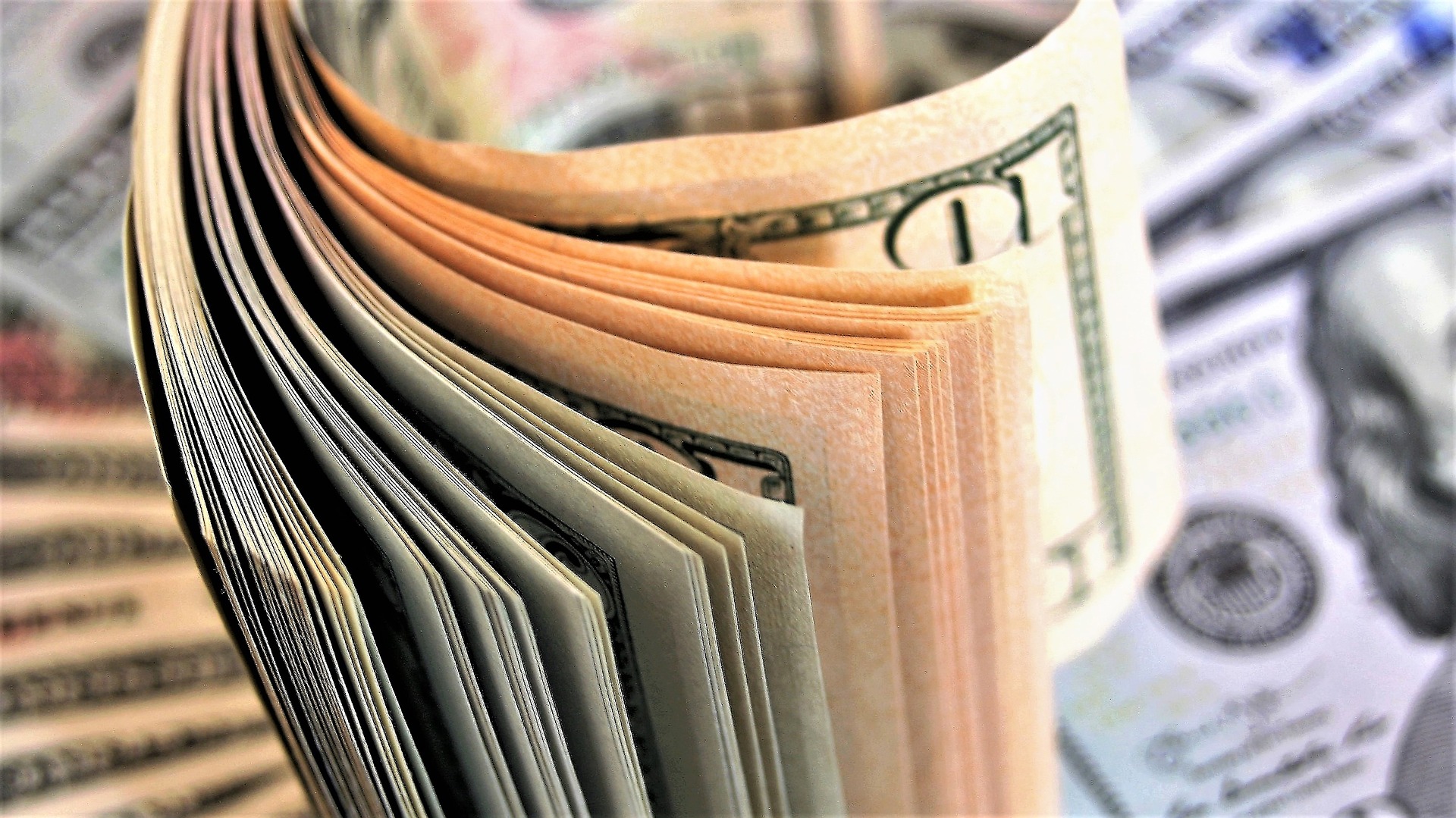 Physician Compensation Series: Reasonable Compensation image Article Image