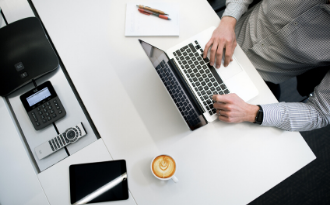 How Bill.com Simplifies Your Accounts Payable Processes image Article Image