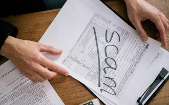 The IRS Announces the Dirty Dozen Tax Scams for 2021 image Article Image