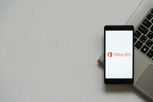 image of phone saying office 365