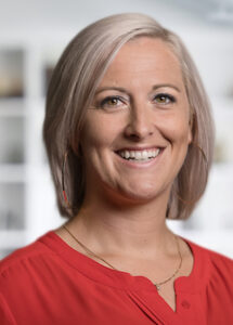 nicole riley headshot