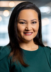 Nikki Homratsamy headshot