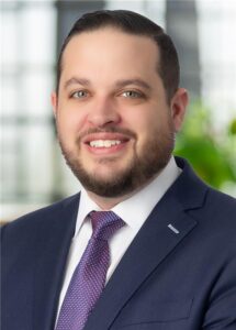 Headshot for Jon Scherr new web bio