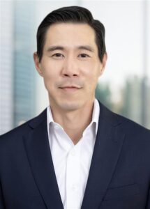 Headshot of Robin Kim